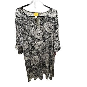 RubyRd 3x Beautiful black & white floral dress